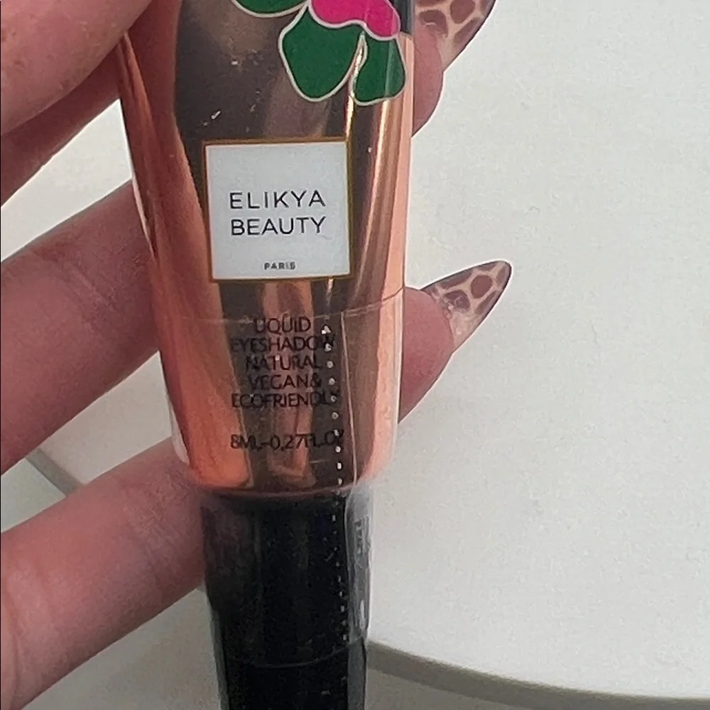 Elikya Beauty Liquid Eyeshadow